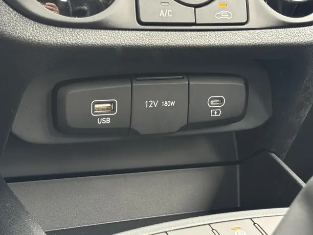 Hyundai i10 1.0 Comfort 2025 Benzine 19