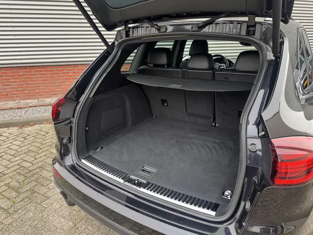 Porsche Cayenne 3.0 D Platinum Edition 2017 Diesel 23