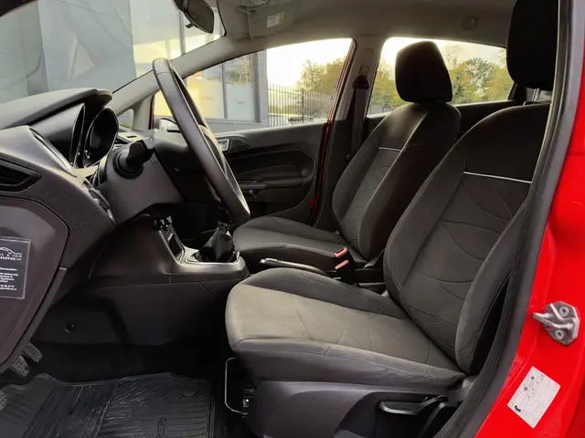 Ford Fiesta 1.0 Style 2014 Benzine 6