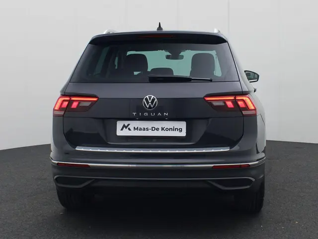 Volkswagen Tiguan 1.5TSI/150PK Life DSG 2022 Benzine 36