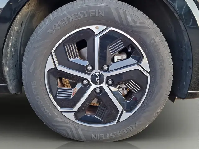 Kia Niro 1.6 GDi PHEV DynamicLine 2024 Hybride Benzine 22