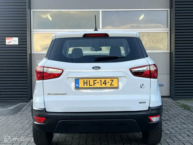 Ford EcoSport 1.0 EcoBoost Trend Essential 2019 Benzine 4