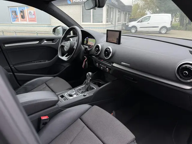 Audi A3 Limousine Aut. 35 TFSI CoD S-Line 2020 Benzine 12