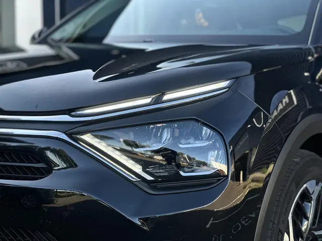 Citroën C4 1.2 Puretech 130pk Feel Pack 2024 Benzine 6