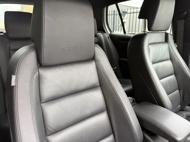 Volkswagen Golf 2.0 GTI 2012 Benzine 27