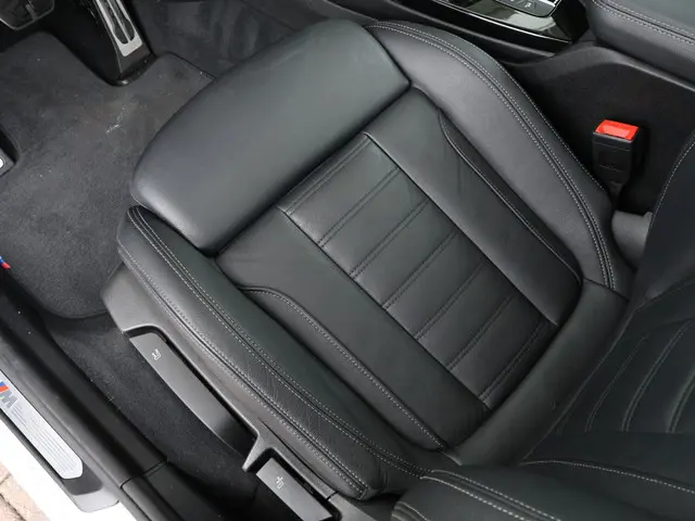 BMW X3 xDrive30e eDrive Edition 2021 Hybride Benzine 47