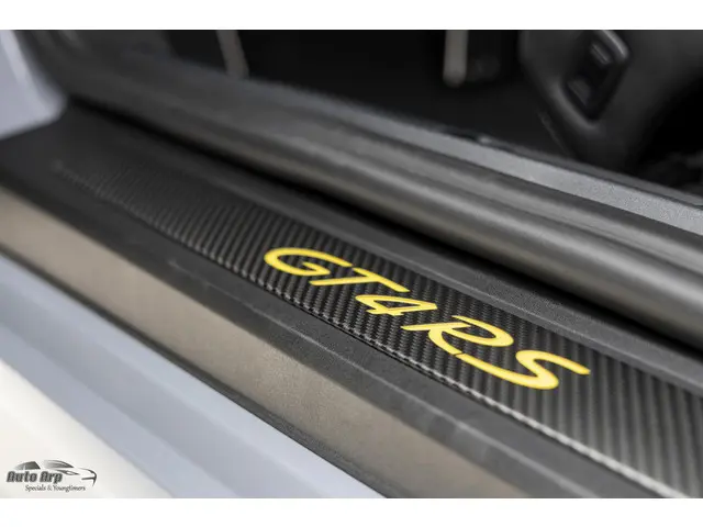 Porsche 718 GT4 RS 2022 Benzine 39