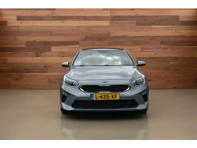 Kia Ceed 1.0 T-GDi DynamicLine 2021 Benzine 8