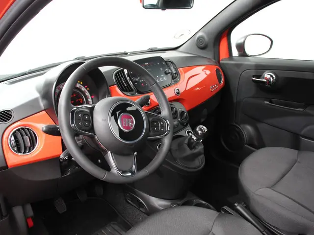 Fiat 500C 1.0 Hybrid Vita 2023 Benzine 12