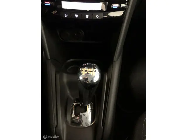 Peugeot 208 1.2 PureTech Active 2016 Benzine 18