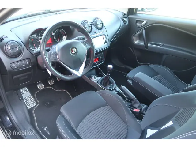 Alfa Romeo MiTo 0.9 TwinAir Junior 2015 Benzine 9