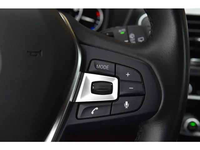 BMW X3 xDrive20i Executive 2018 Benzine 22