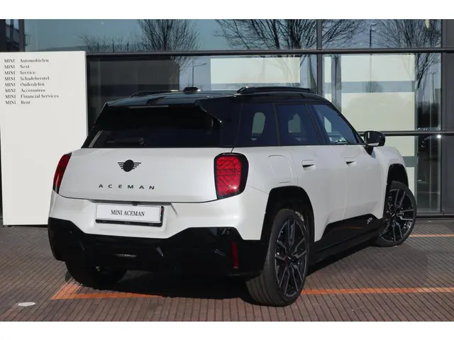 MINI Aceman E 2025 Elektrisch 3