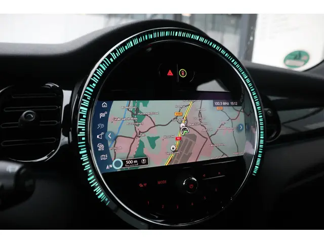 MINI 3-Deurs Cooper 2024 Benzine 13