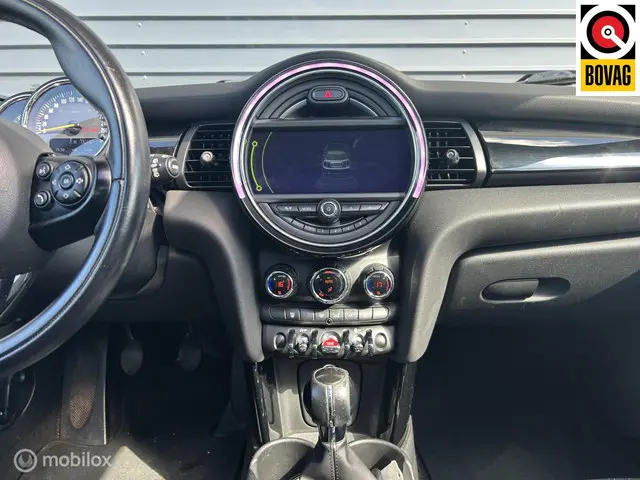 MINI Cooper Mini 1.5 Chili Business 2015 Benzine 27