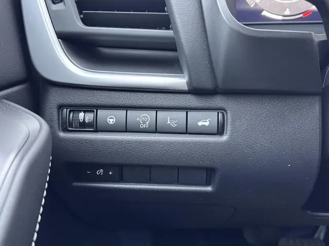 Nissan QASHQAI 1.3 MHEV Xtronic N-Connecta 2025 Benzine 21