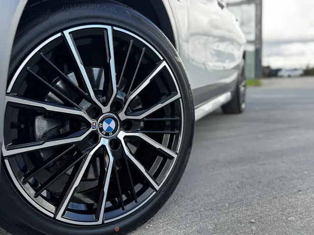 BMW X2 sDrive20i High Executive 2023 Benzine 5