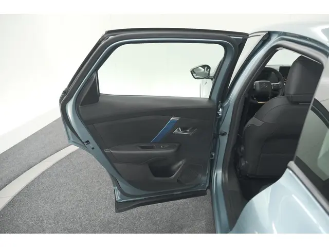 Citroën ë-C4 Feel Pack 50 kWh 2023 Elektrisch 65