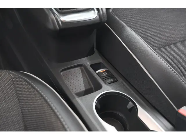 Renault Captur TCe 90 Techno 2024 Benzine 44