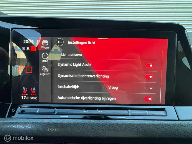 Volkswagen Golf 2.0 TSI GTI CLUBSPORT 2021 Benzine 23