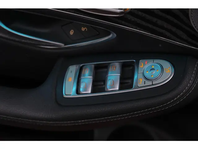 Mercedes-Benz GLC GLC43 AMG 367pk 4MATIC 2017 Benzine 28