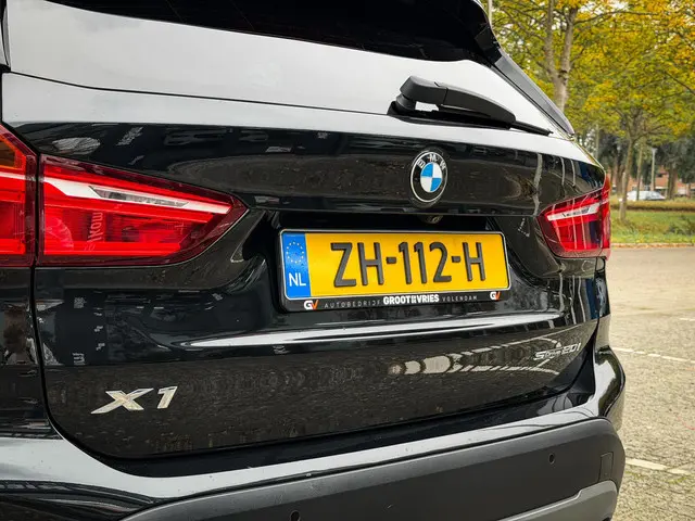 BMW X1 sDrive20i Orange Edition III 2019 Benzine 10