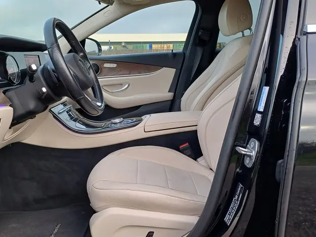 Mercedes-Benz E-Klasse 200 Prestige 2016 Benzine 23