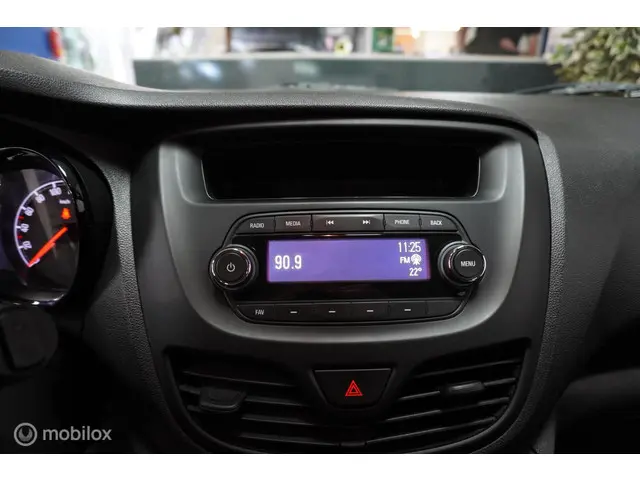 Opel KARL 1.0 ecoFLEX Edition 2017 Benzine 26