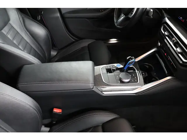 BMW i4 eDrive40 High Executive 84 kWh 2022 Elektrisch 81