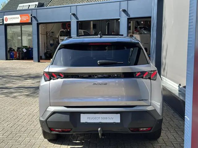 Peugeot 5008 1.2 Hybrid 145 GT 2025 Hybride Benzine 5