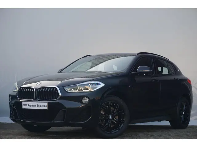 BMW X2 xDrive20i 2018 Benzine 29