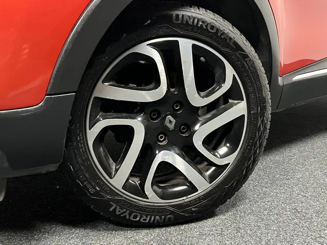 Renault Captur 1.2 TCe Helly Hansen 2015 Benzine 3