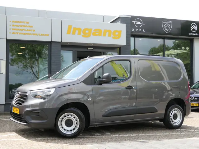 Opel Combo 1.5D L1H1 2022 Diesel 12
