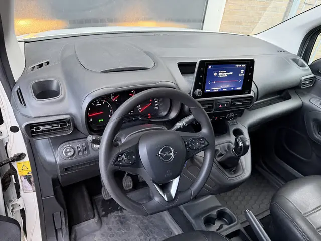 Opel Combo 1.5D L1H1 Edition 2020 Diesel 38