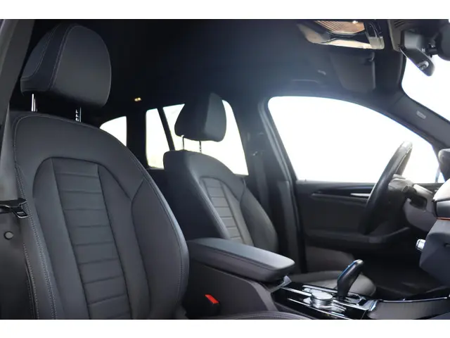 BMW iX3 Executive 80 kWh 2021 Elektrisch 10