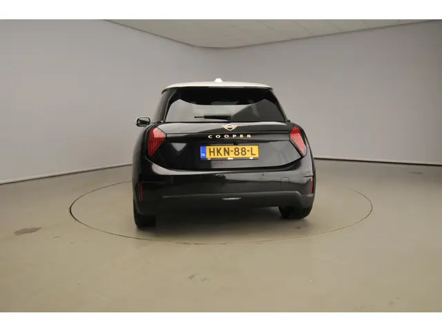 MINI 3-Deurs 3