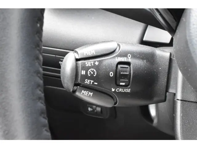 Citroën C3 Aircross PureTech 110 Shine 2022 Benzine 12