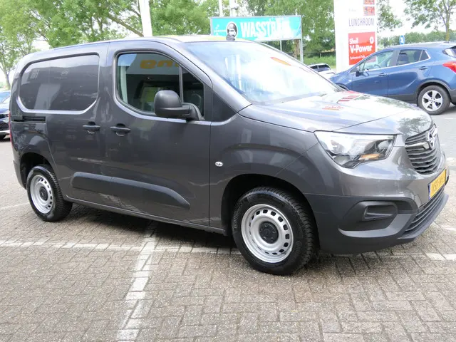 Opel Combo 1.5D L1H1 2022 Diesel 6