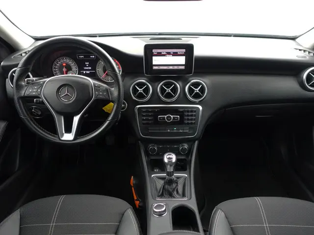 Mercedes-Benz A-Klasse 180 CDI Prestige Plus- 2013 Diesel 7
