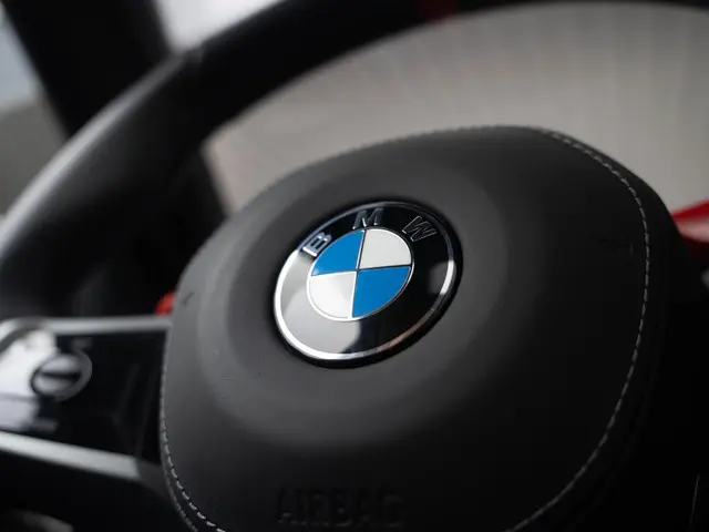 BMW M5 Touring 2025 Hybride Benzine 54