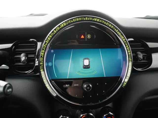 MINI Electric Yours 33 kWh 2022 Elektrisch 17