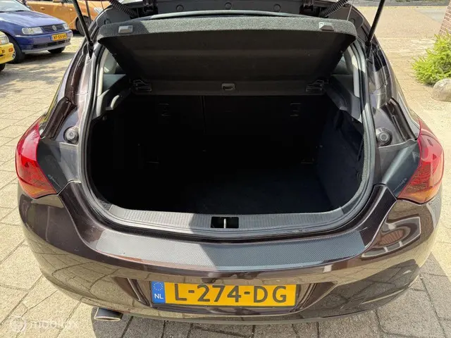Opel Astra 1.4 Turbo Edition 2012 Benzine 10