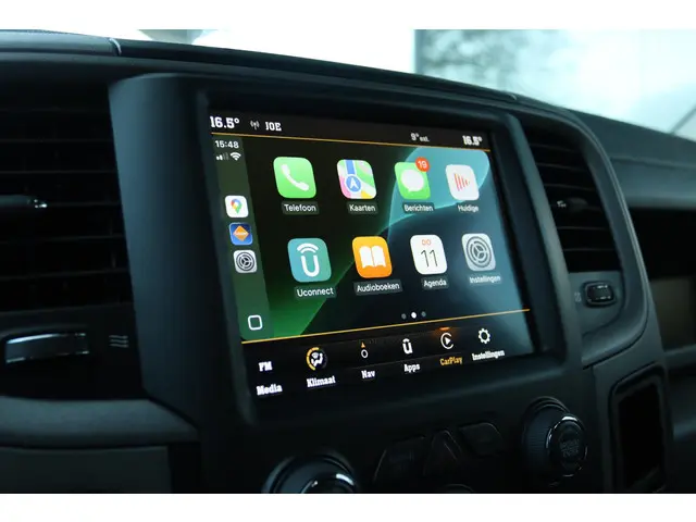 Dodge Ram 1500 5.7 V8 4x4 CREW CAB 2024 Benzine 22