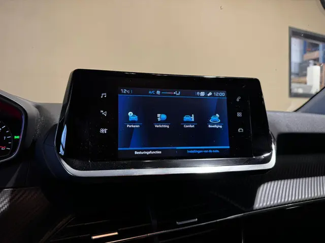 Peugeot 208 1.2 PureTech Active Pack 2022 Benzine 13