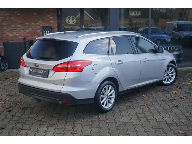 Ford Focus Wagon 1.0 EcoBoost Titanium 2016 Benzine 16