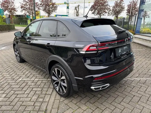 Volkswagen Taigo 1.5 TSI R-Line Business 2022 Benzine 4