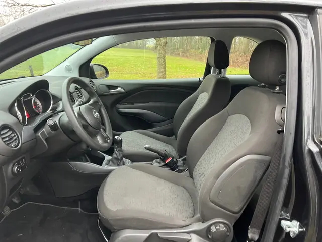 Opel ADAM 1.2 | Airco + Nette auto | 2013 Benzine 12