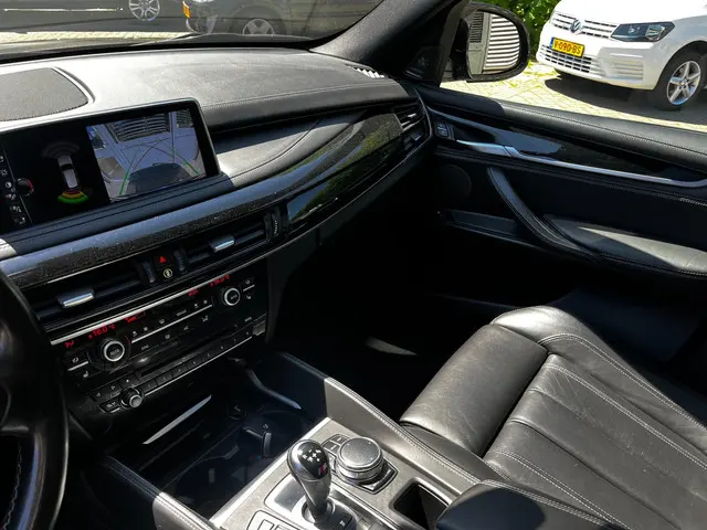 BMW X5 M 2017 Benzine 22