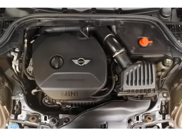 MINI One Mini 102pk BNS 2017 Benzine 32