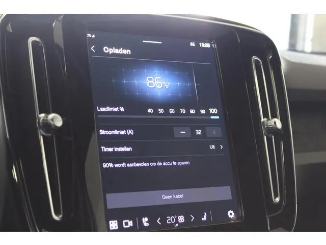 Volvo XC40 Recharge Plus 70 kWh 2022 Elektrisch 32